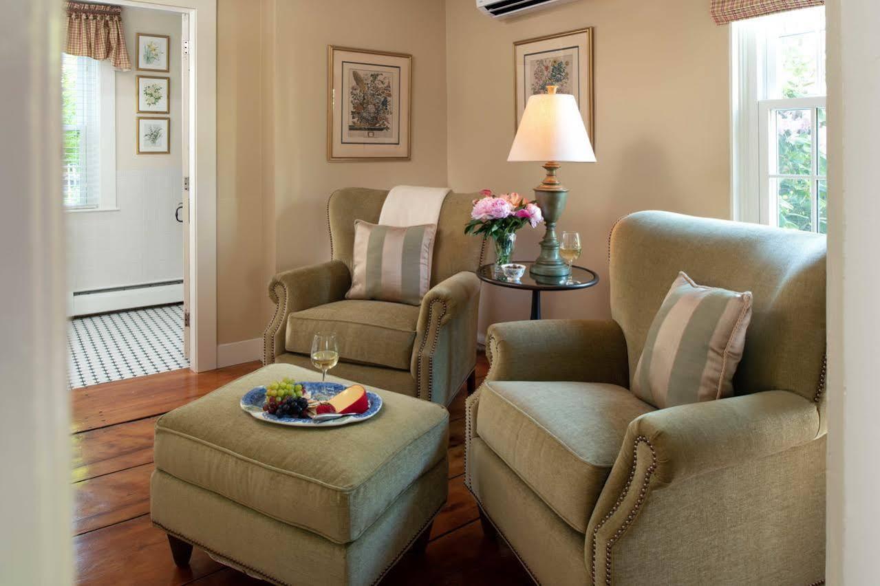 The Inn At Yarmouth Port (Adults Only) Экстерьер фото