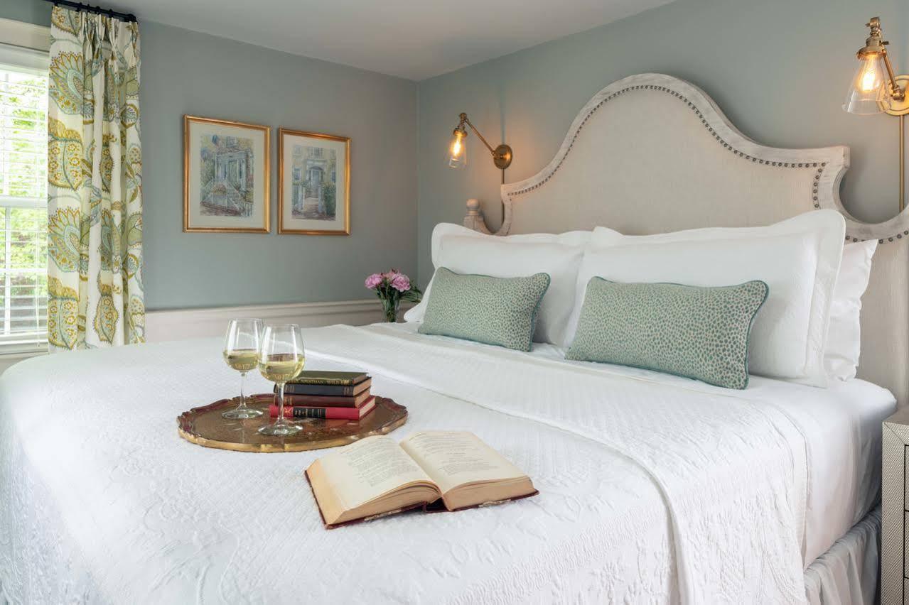 The Inn At Yarmouth Port (Adults Only) Экстерьер фото